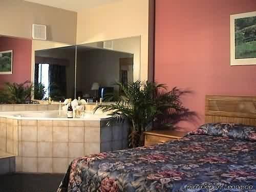 Victoria Motor Inn Ниагара-Фолс Экстерьер фото